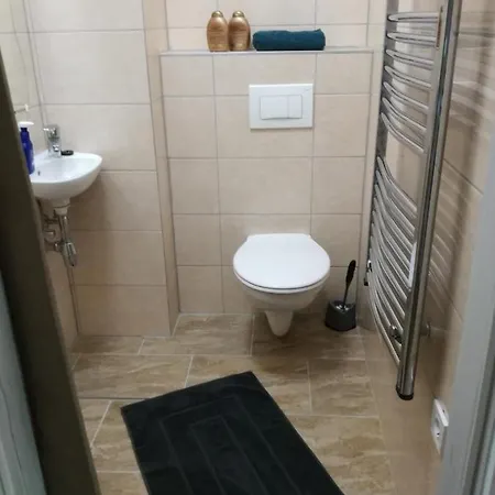Dolce Apartman * 巴拉顿菲赖德